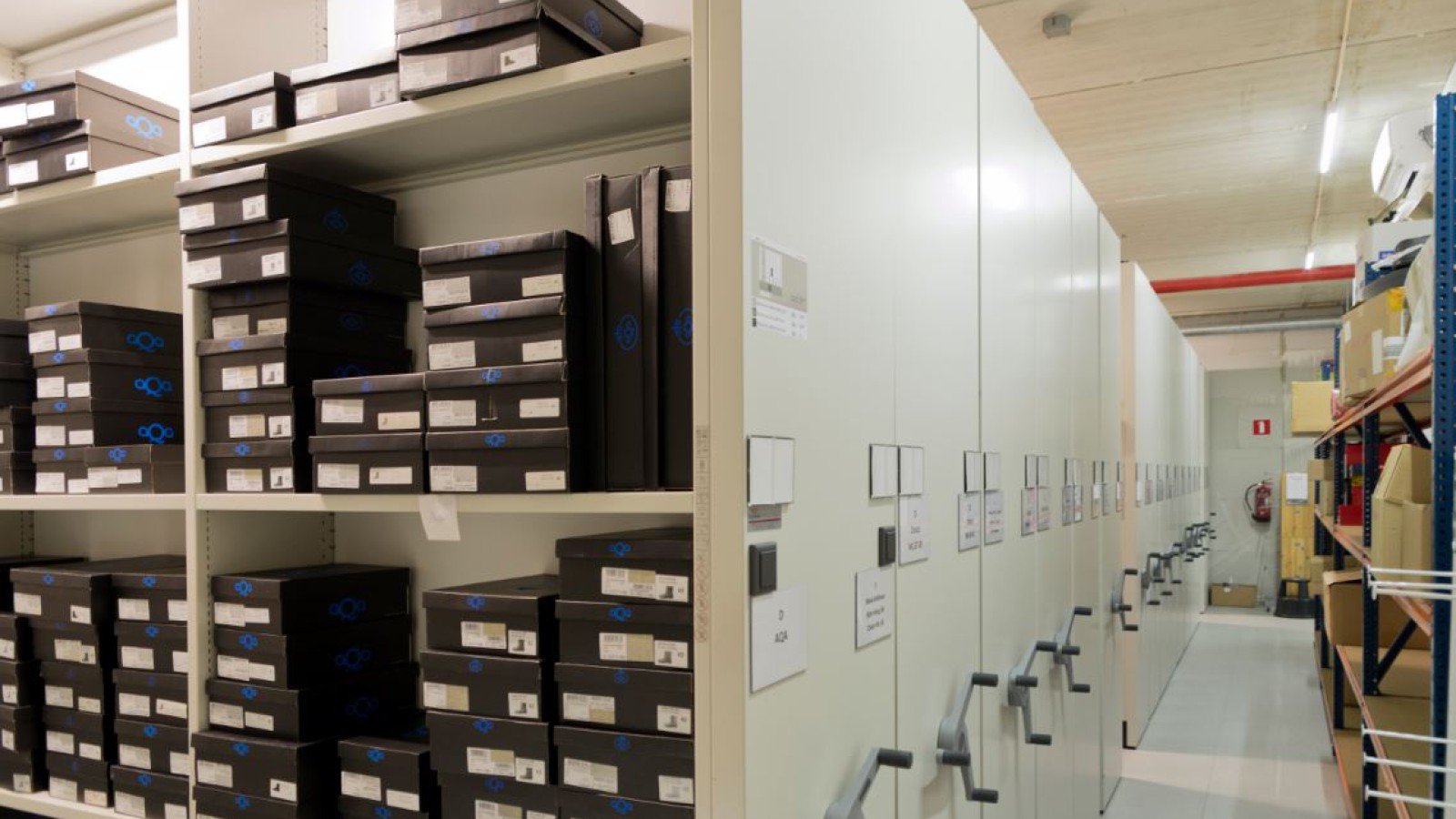 Retail storage solutions